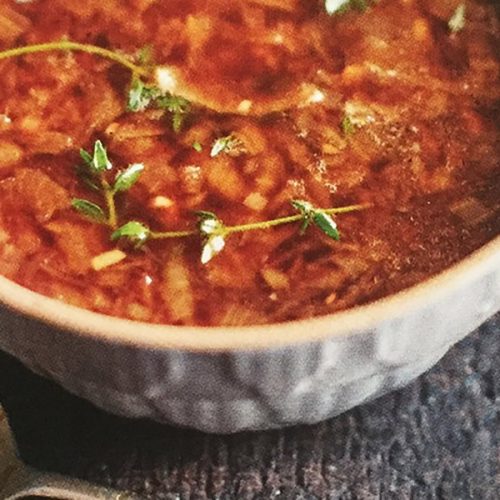 EAT-BEAUTIFUL_WINTER_French-Onion-Soup_Image-Credit-David-Loftus_FACEBOOK.jpg