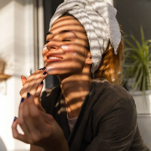 Thumbnail_100_PURE_Mindful_Beauty_The_Art_of_Conscious_Self-Care_1200x1200.jpg Thumbnail_100_PURE_Mindful_Beauty_The_Art_of_Conscious_Self-Care_1200x1200.jpg