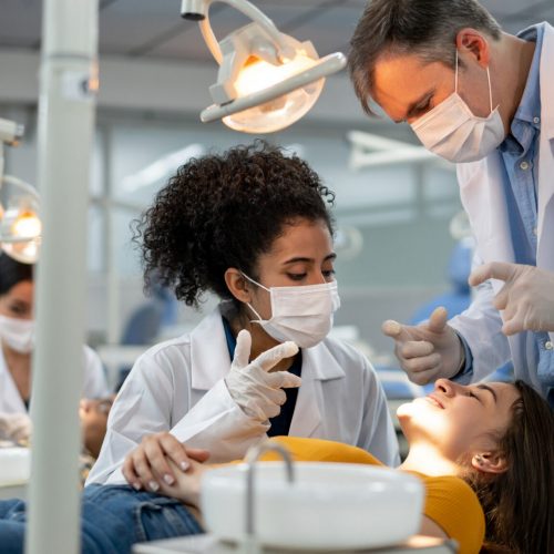 U-of-M-dental-students.jpg U-of-M-dental-students.jpg