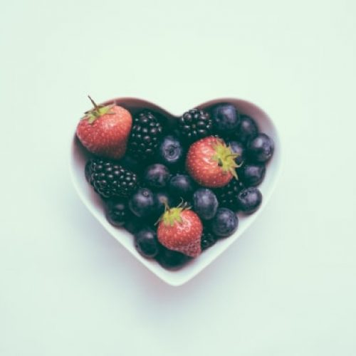 blue-foods-for-longevity-blackberries-and-blueberries-oa.jpg