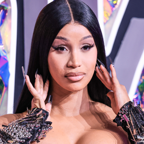 cardi-b-hair-mask-main.png cardi-b-hair-mask-main.png
