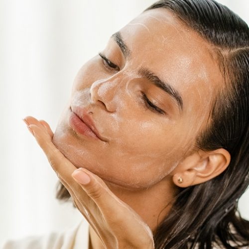 cleansers-101-eminence-organics_0.jpg