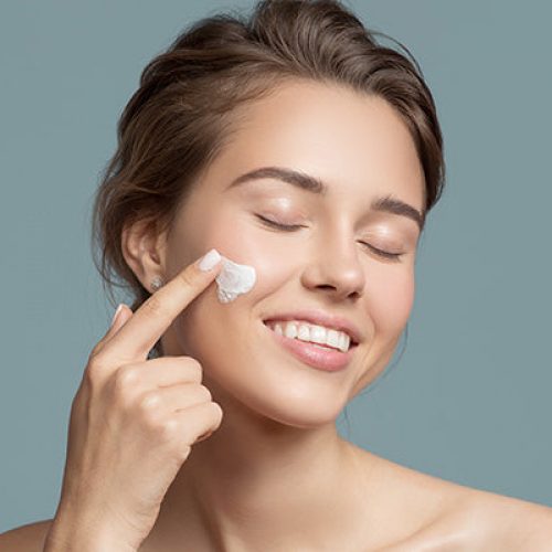 happy-woman-skincare-apply-1_443187c8-9550-4a49-b4eb-80c9c82faa71.jpg
