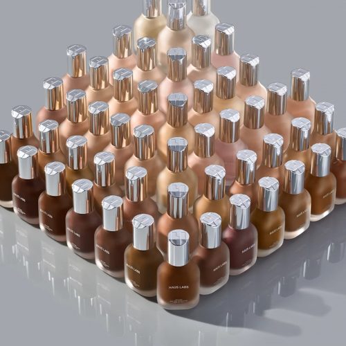 haus-labs-triclone-skin-tech-foundation-review-swatch.jpg